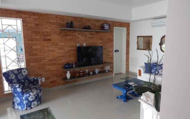 Vila Hibisco Pousada e Apart