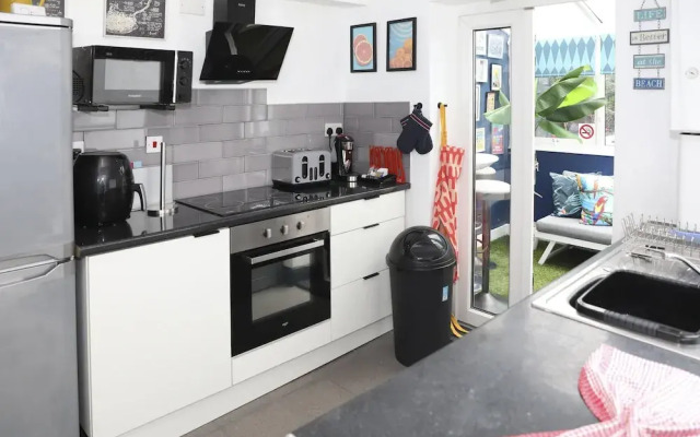 Hove and Away With Garden By My Getaways