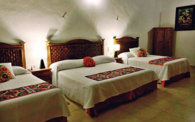 Hotel Real Colonial