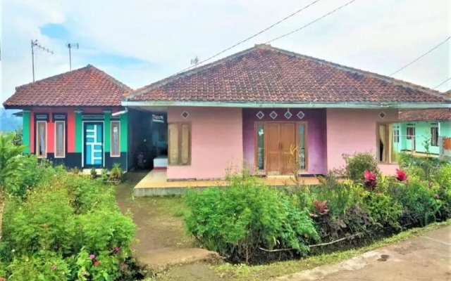 Villa Lembang Bunda By Zuzu