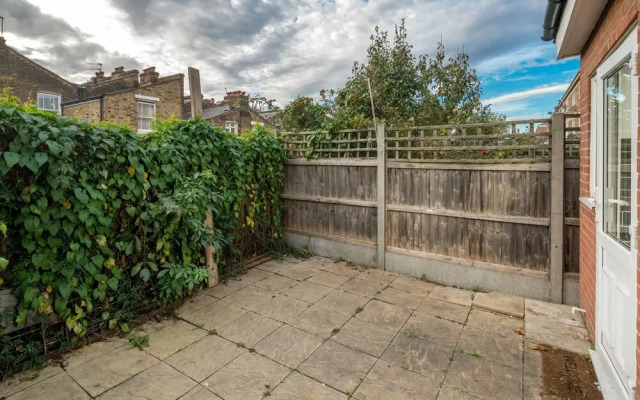 Oyo Home Whitechapel Shared