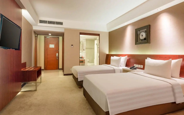 The Alana Hotel & Convention Center