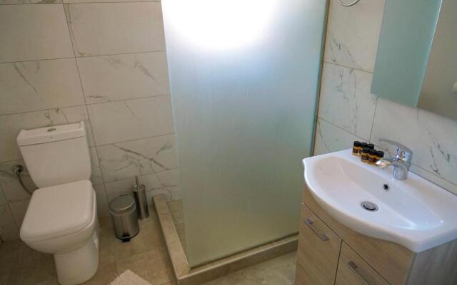 Charikleia's 1st floor appartment in Pelion