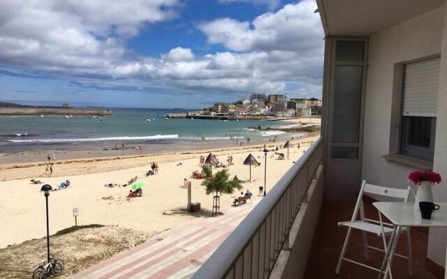 Piso encima de la playa en San Ciprián