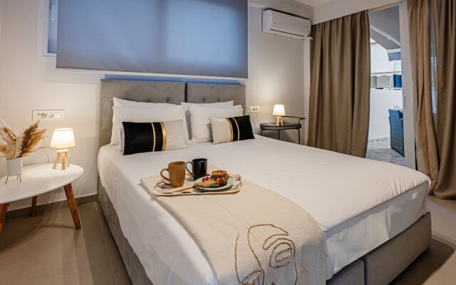 Amina Apartments