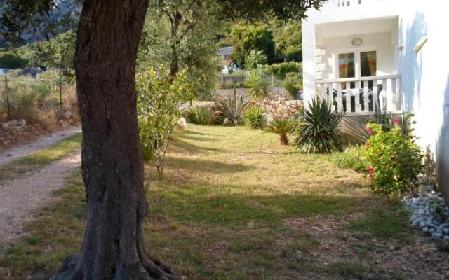 Apartments Barić Kučište