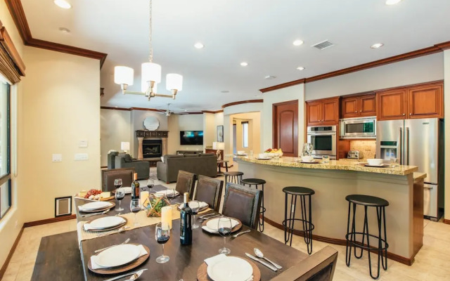 Villa Palma by AvantStay | Villa in Coachella w/ Pool & Spa | Sleeps 15!
