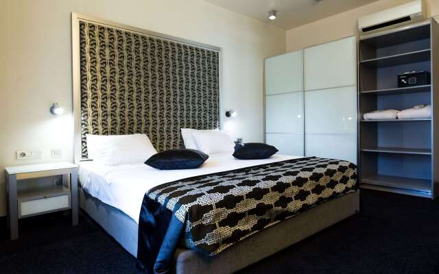 Central Hotel, Trademark Collection by Wyndham