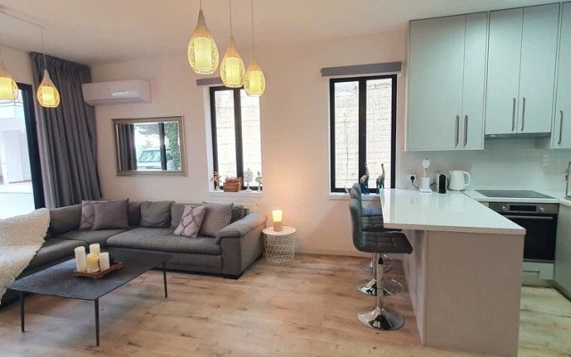 Phaedrus Living Maisonette Platres
