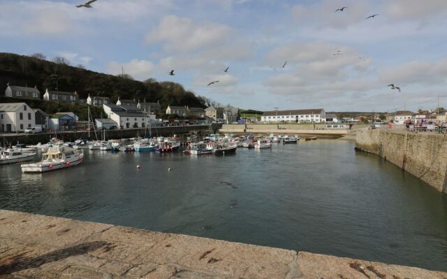Kernow Cottage