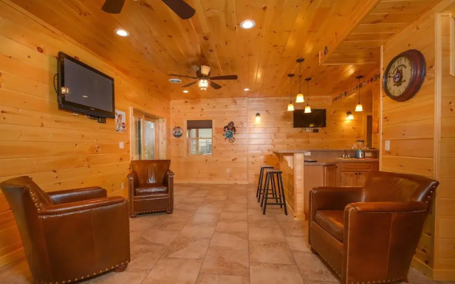 Man Haus 4 Bedroom House