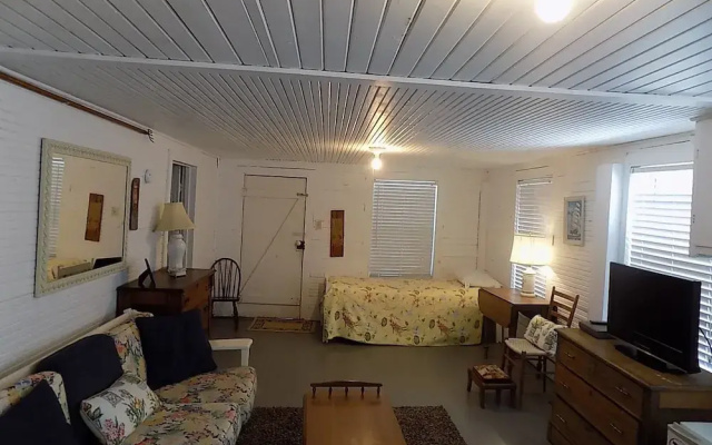 The Beach - 4 Br Home