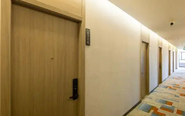 Yamei Hotel (Lanzhou West Railway Station)