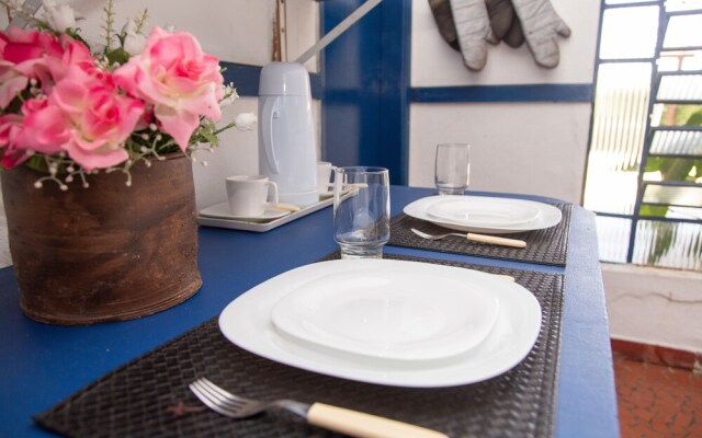 OBA 44 - Beach house in front of the sea - Caraguatatuba