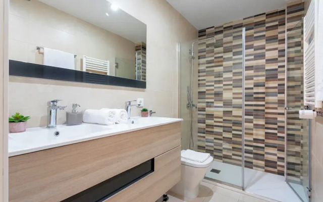 Genteel Home El Brillante