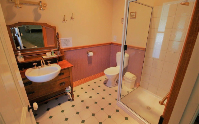 Mole Creek Guesthouse