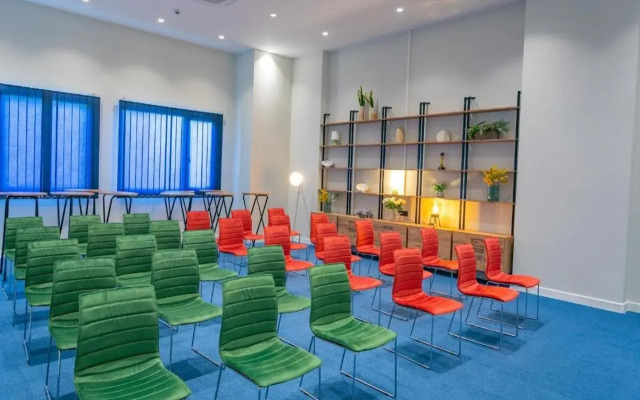 Orbi City Hotel Official D Block