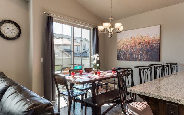 Red Cliffs 3 Bedroom Apts by Redawning