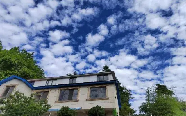 Lushan Wenxuege Villa