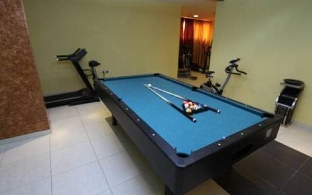 Raoum Inn Arar