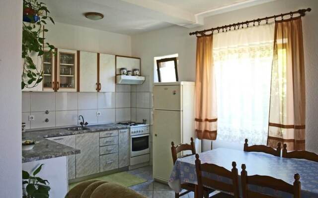 Apartments Janja Postira