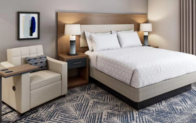 Candlewood Suites Champaign-Urbana University Area by IHG