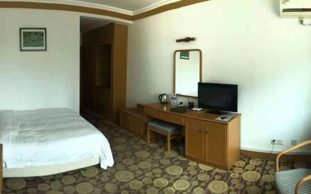 Tongliao Hotel