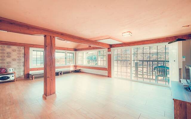 Tongyeong Ye Hyang Pension