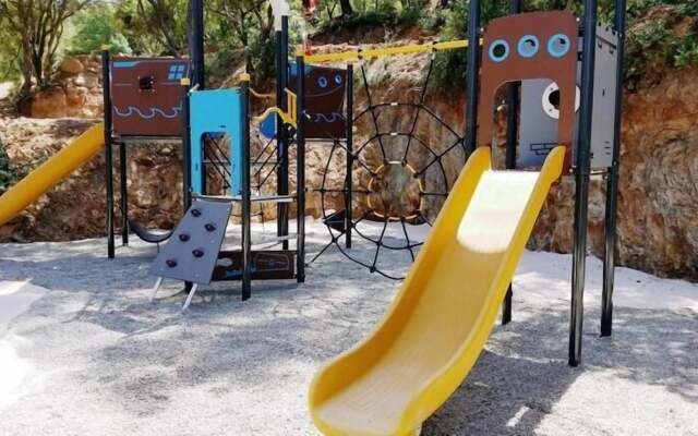 Camping Les Bois de Mont Redon