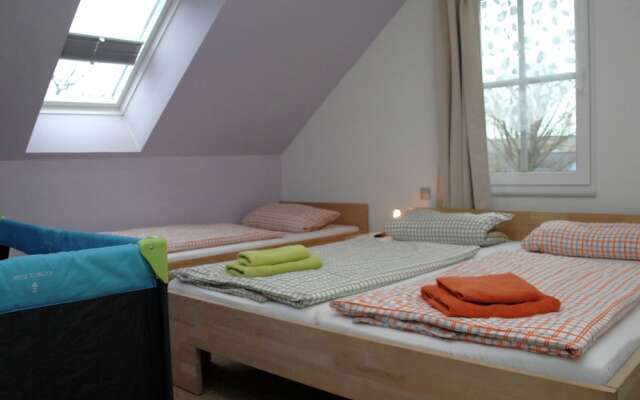 Lovely Apartment in Pepelow near Sea