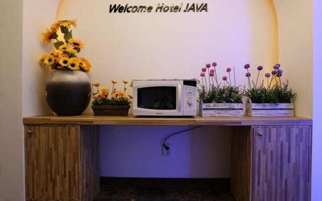 Java Hotel