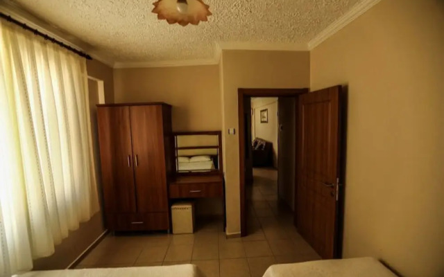 Kizkalesi Sari Konak Apart Otel