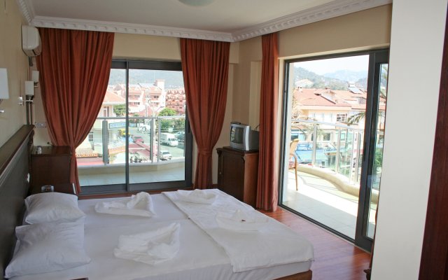 Cihan Turk Hotel