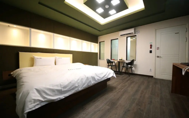 Hotel Illuwa
