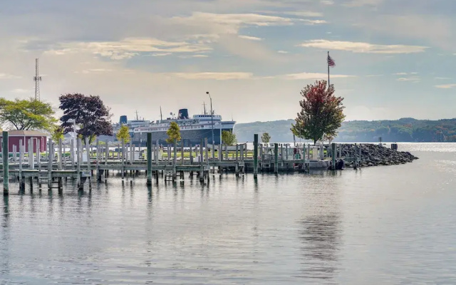 Ludington Vacation Rental - Walk to Lake Michigan!