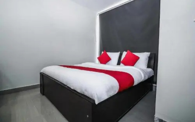 OYO Flagship 70205 Hotel Rock On