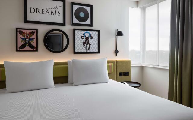 Hampton by Hilton London Ealing