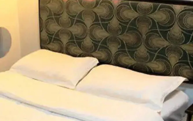 Yatai Hotel
