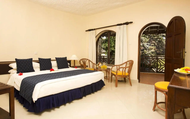 Neptune Paradise Beach Resort & Spa