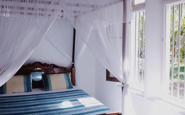 Luna Angel Rest Mirissa