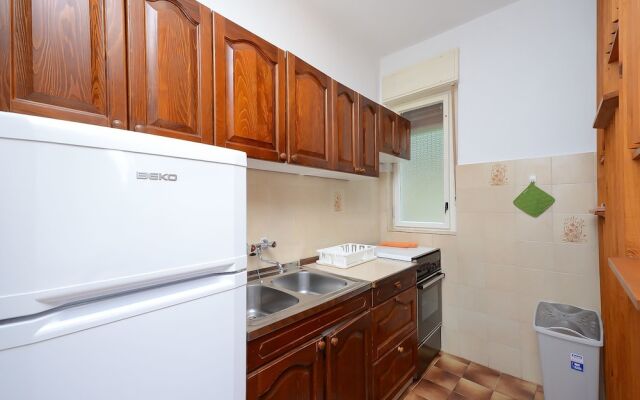 Apartments Mladen