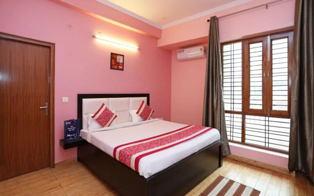 Mascot Pentazz by OYO Rooms