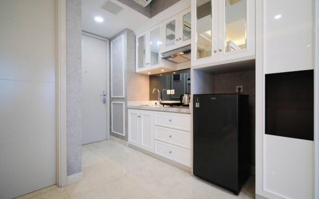 Spacious Studio At La Riz Supermall Mansion Apartment