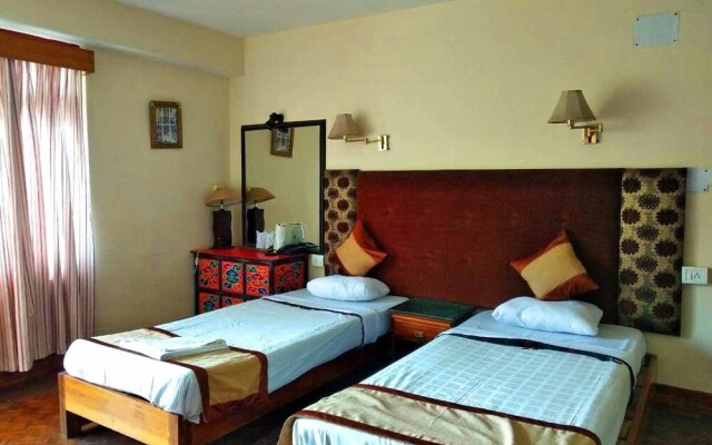 Hotel Phamrong Retreat
