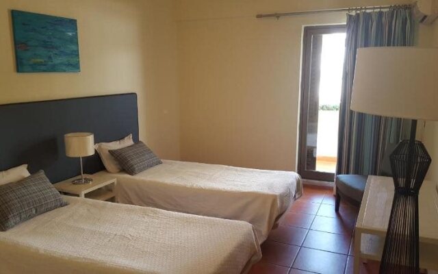 Apartamentos Vila Praia