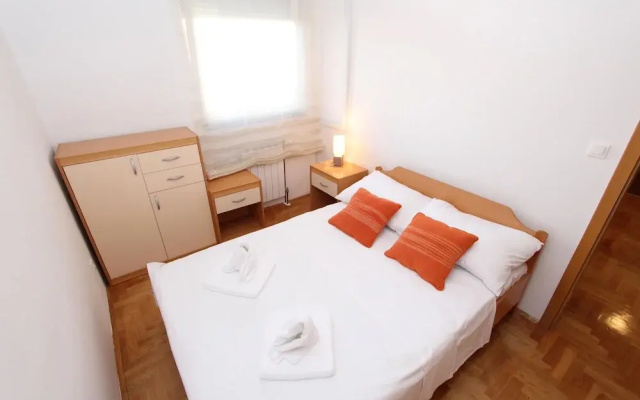 Apartment Mladen