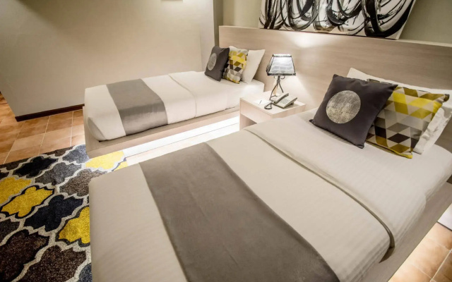 Almont City Hotel