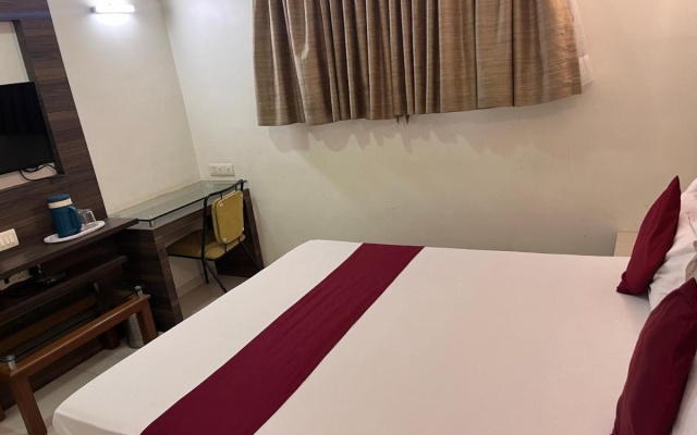 Hotel Prime – Guest Rooms – Ahmedabad