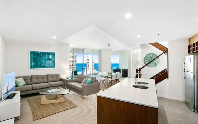 Wings Penthouses - GCLR – Guest Rooms – Gold Coast