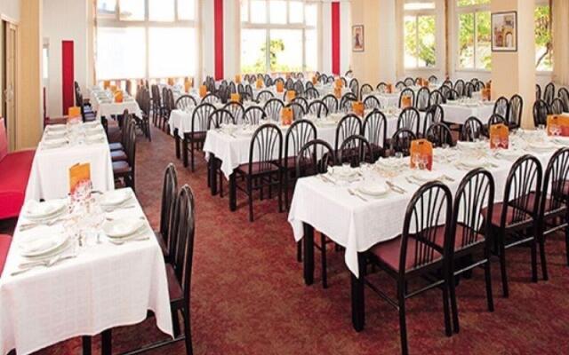 De Lisieux Hotel